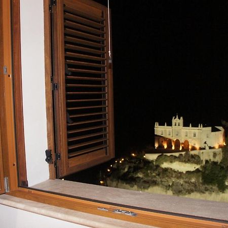 Bluemind Aparthotel Tropea Exterior foto