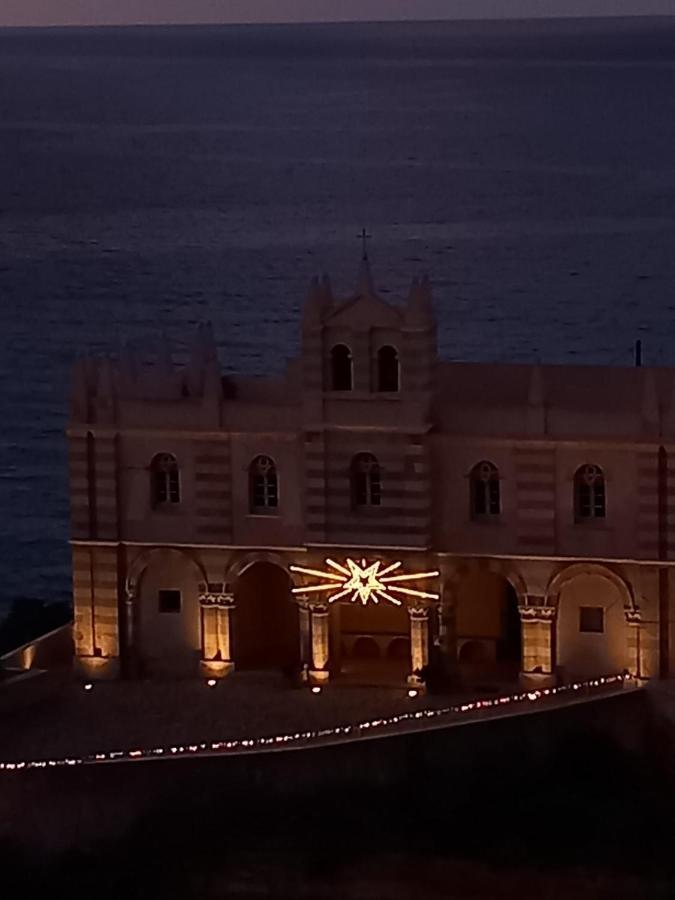 Bluemind Aparthotel Tropea Exterior foto